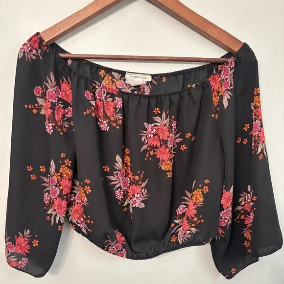 Ambiance Womens Top S Black Floral Off Shoulder Cropped Blouse - Picture 1 of 4